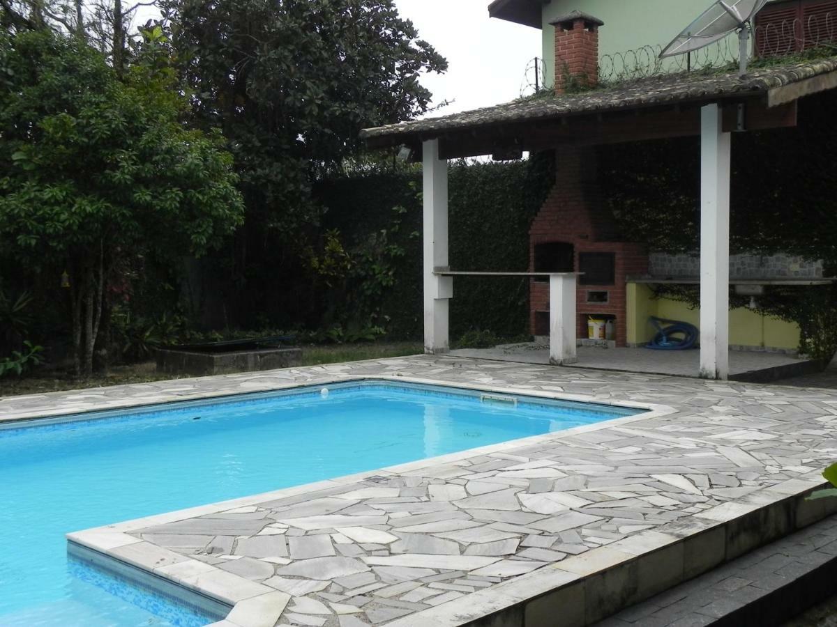 Pe Na Areia Com Piscina E Churrasqueira - 2 * Bertioga