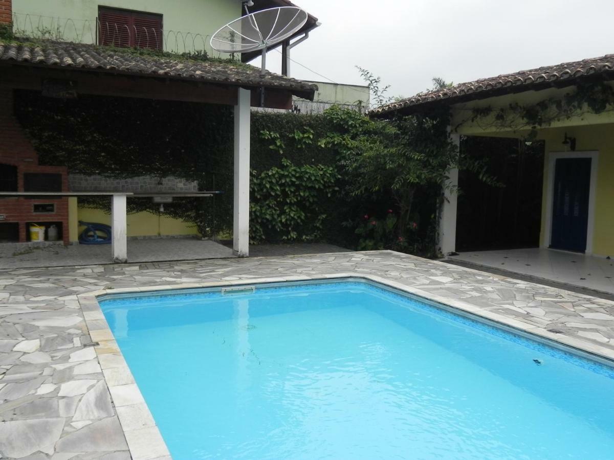 Pe Na Areia Com Piscina E Churrasqueira - 2 Holiday home Bertioga